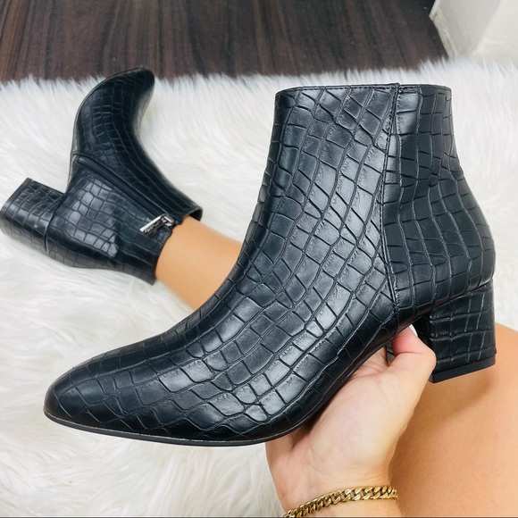 Black croco heeled bootie - Picture 5 of 6